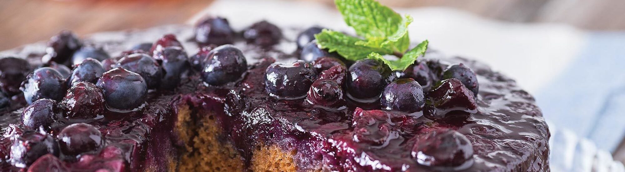 Blueberry cake tout